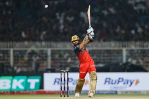 kohli bat