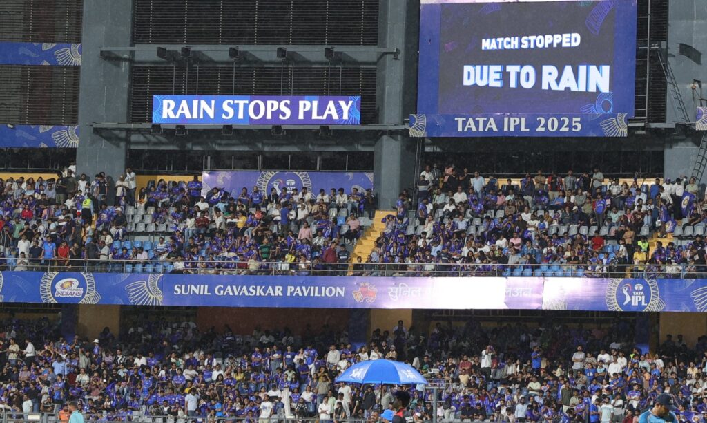 Rain stops play